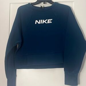 Graphic Nike cropped crew